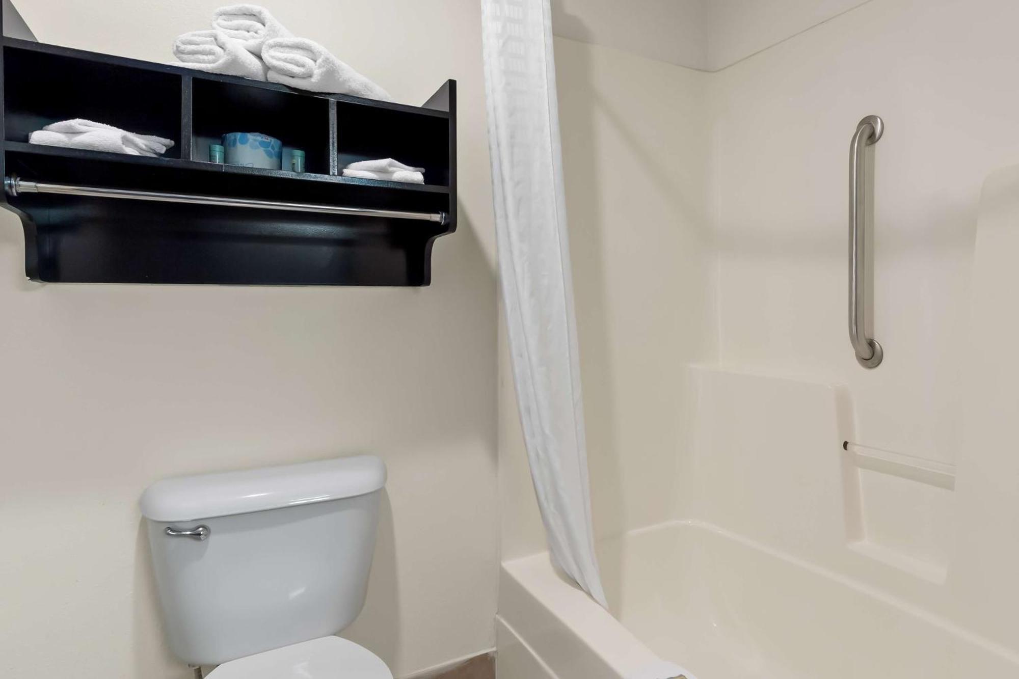 Hotel Western - Saluki 3*