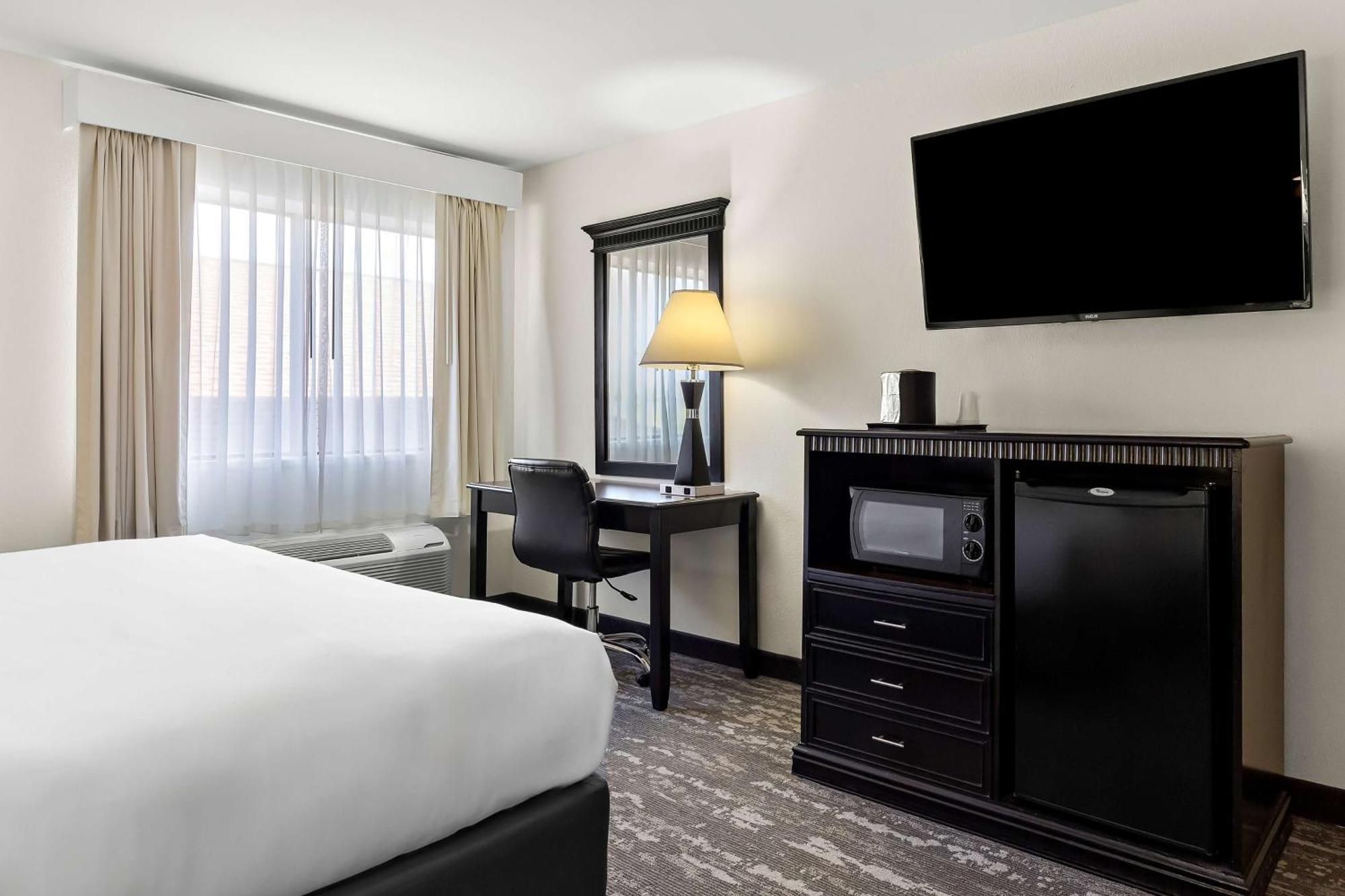 Hotel Western - Saluki 3*